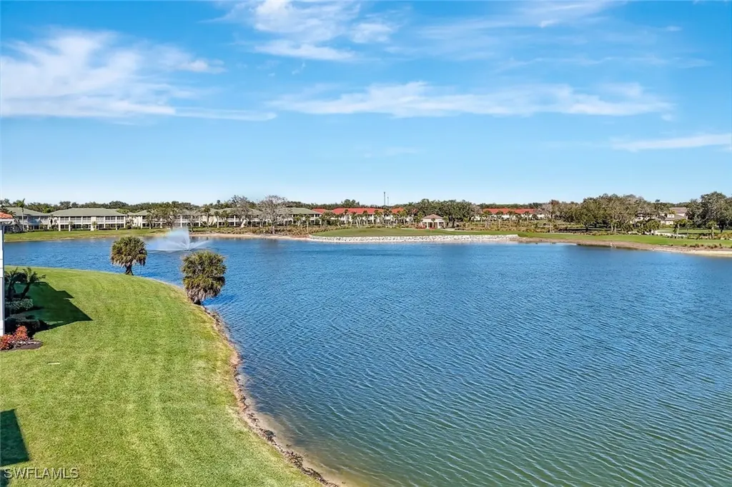 608 El Camino Real Naples FL 34119