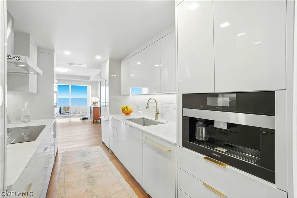 3003 Gulf Shore Boulevard N Naples FL 34103
