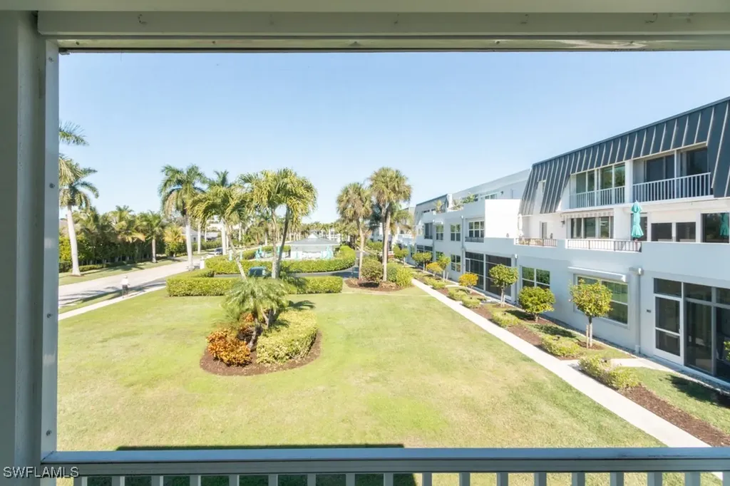 4180 Belair Lane Naples FL 34103