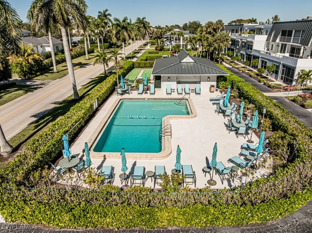 4180 Belair Lane Naples FL 34103