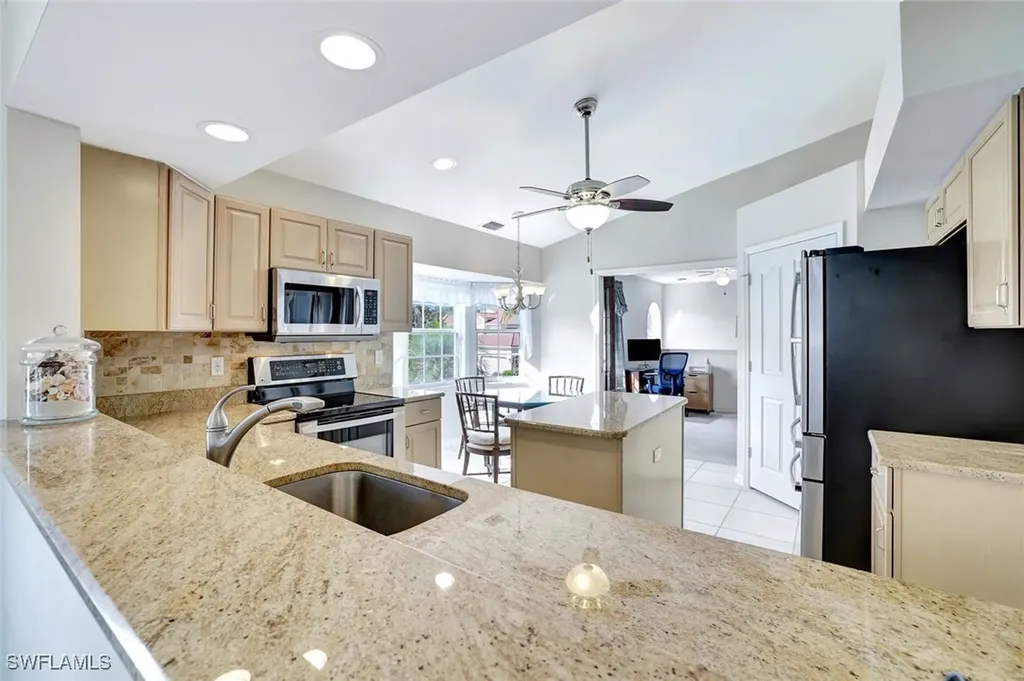 6200 Reserve Circle Naples FL 34119