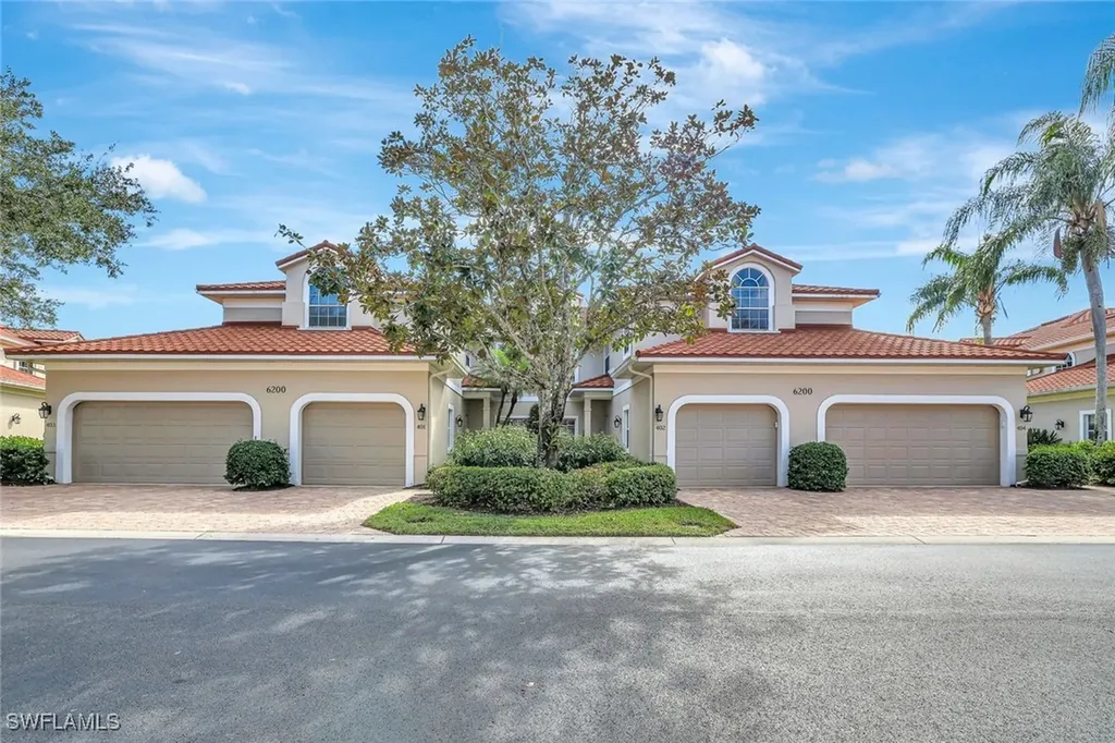6200 Reserve Circle Naples FL 34119
