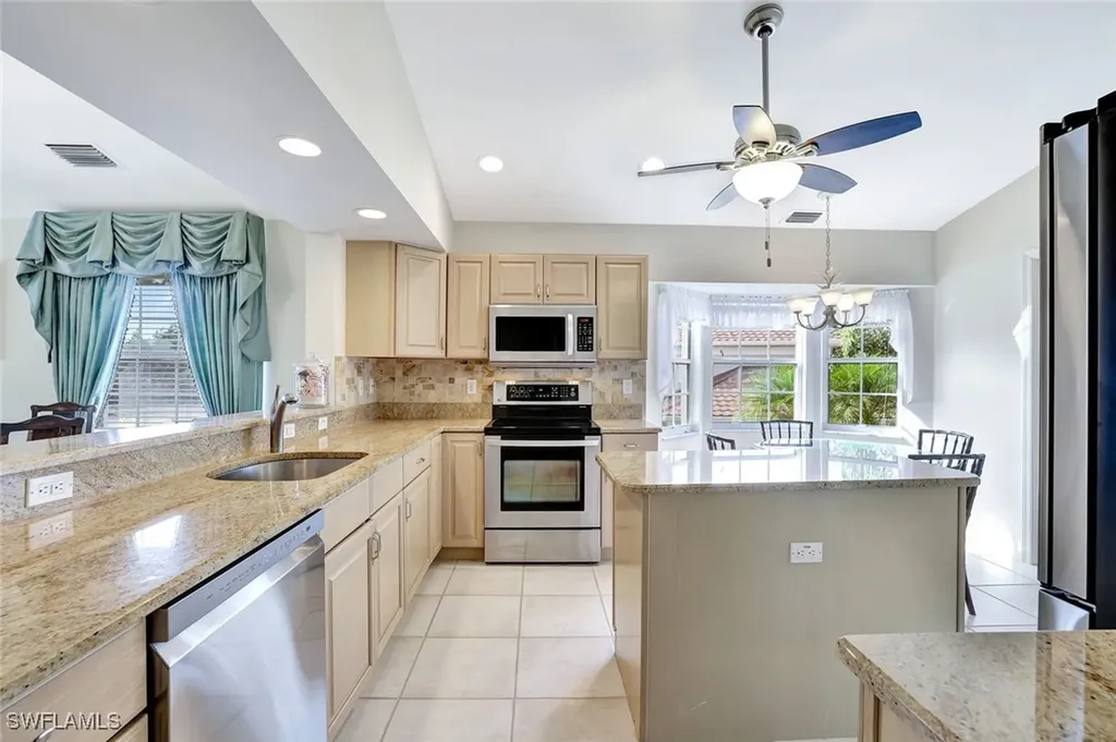 6200 Reserve Circle Naples FL 34119