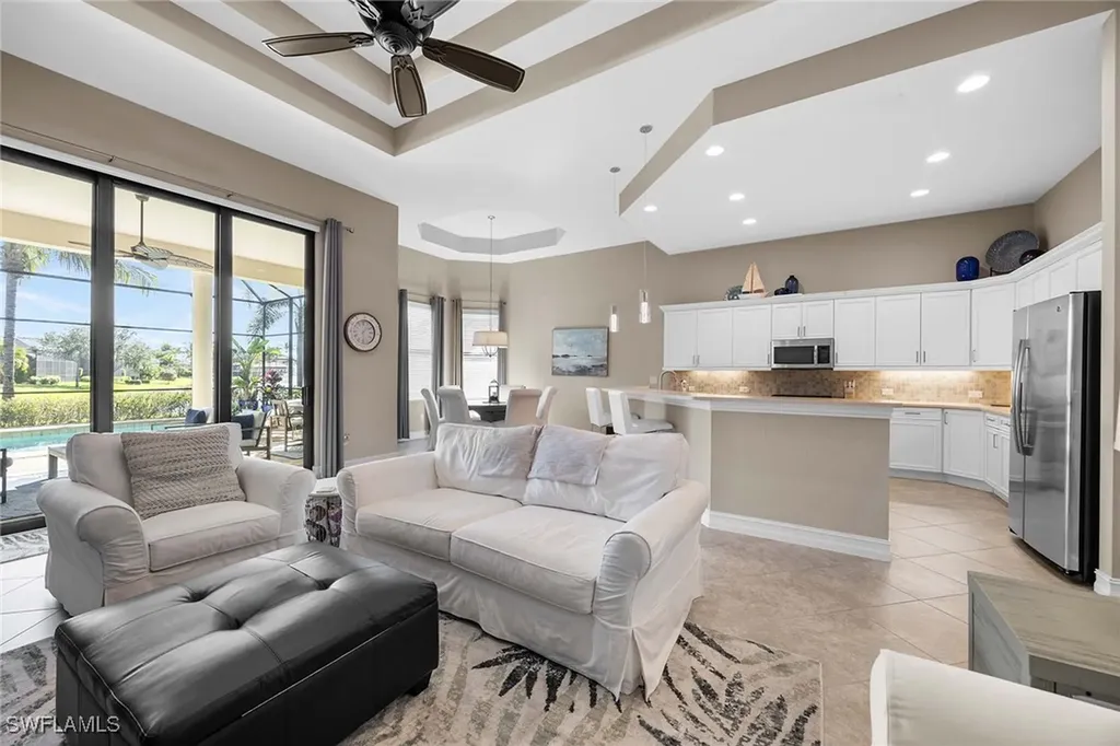6550 Roma Way Naples FL 34113
