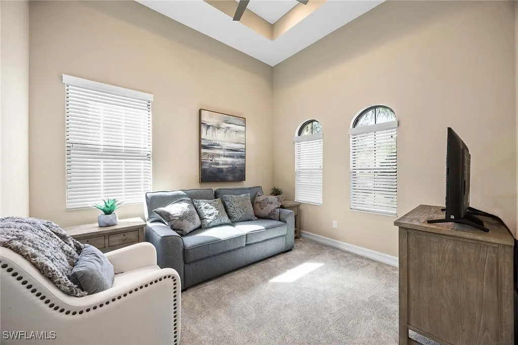 6550 Roma Way Naples FL 34113
