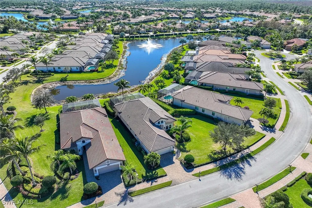 6550 Roma Way Naples FL 34113