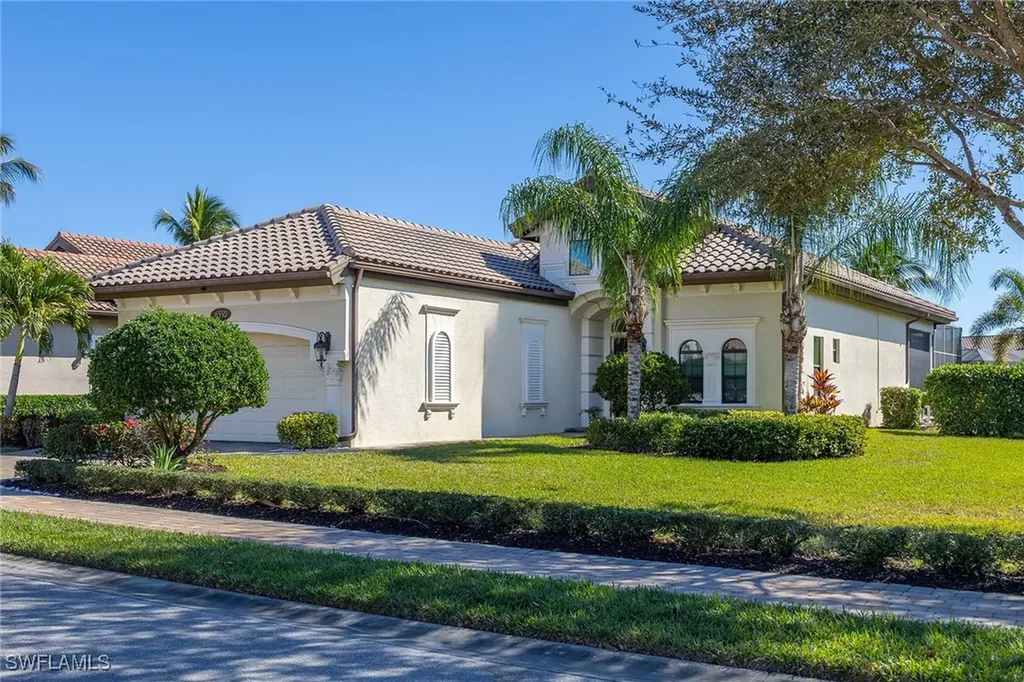 6550 Roma Way Naples FL 34113