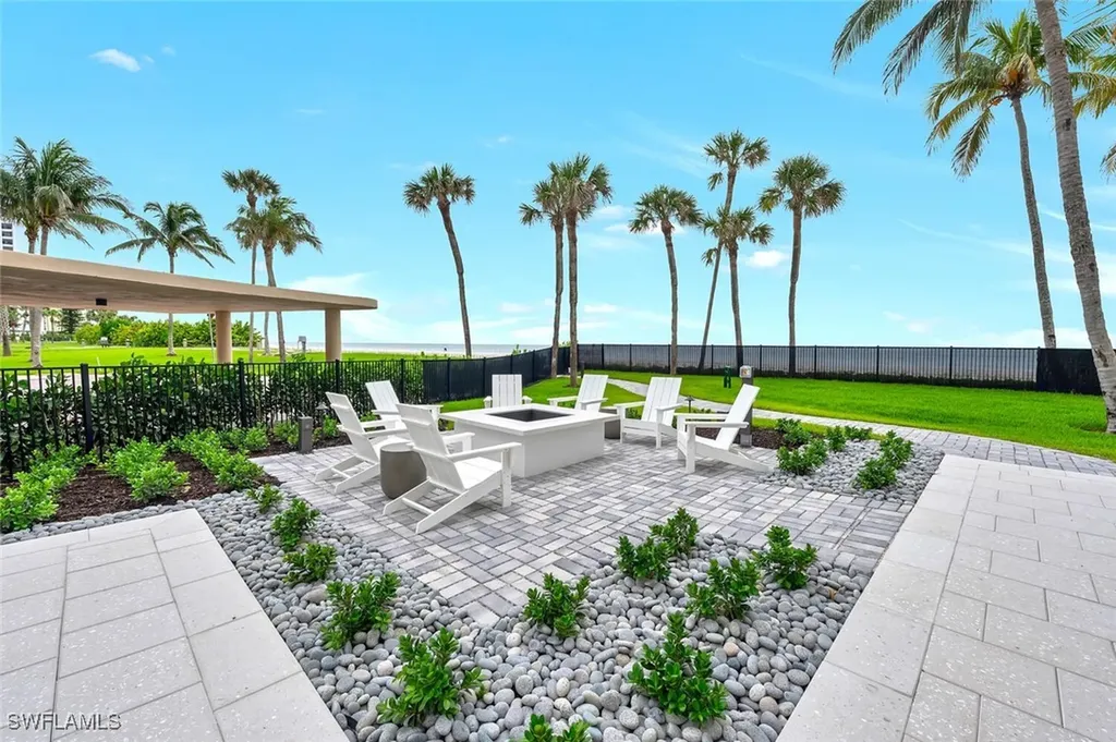 4001 Gulf Shore Boulevard N Naples FL 34103
