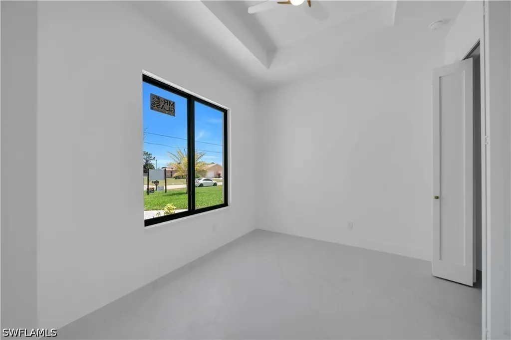 1114 SW 8th Place Cape Coral FL 33991