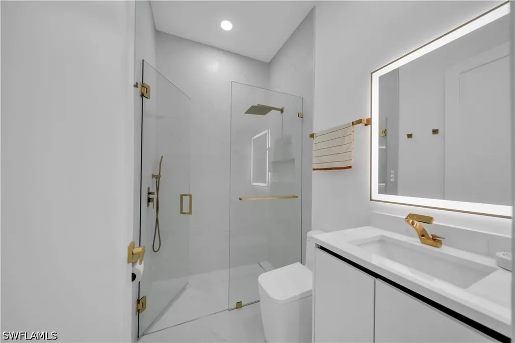 1114 SW 8th Place Cape Coral FL 33991