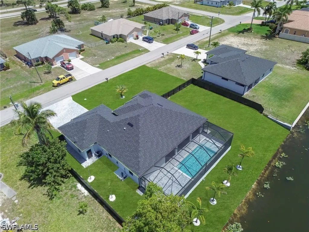 1114 SW 8th Place Cape Coral FL 33991