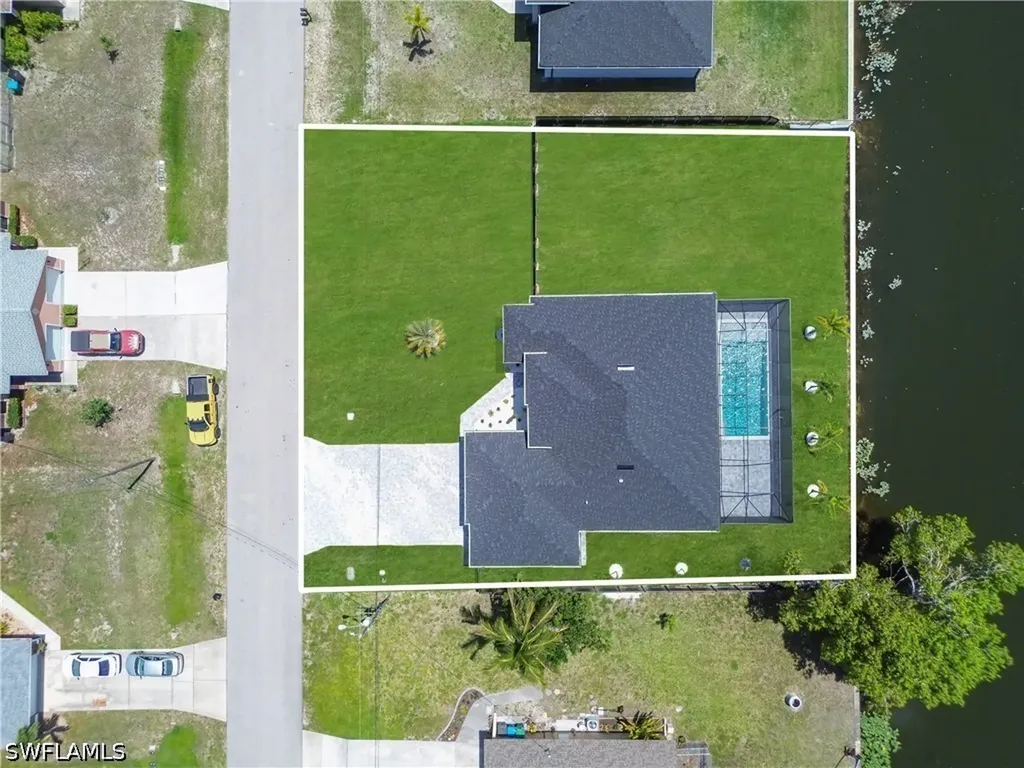 1114 SW 8th Place Cape Coral FL 33991