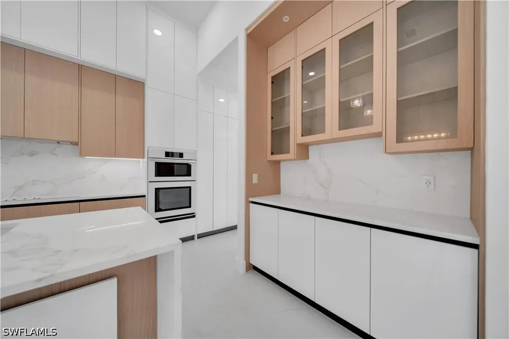 1114 SW 8th Place Cape Coral FL 33991