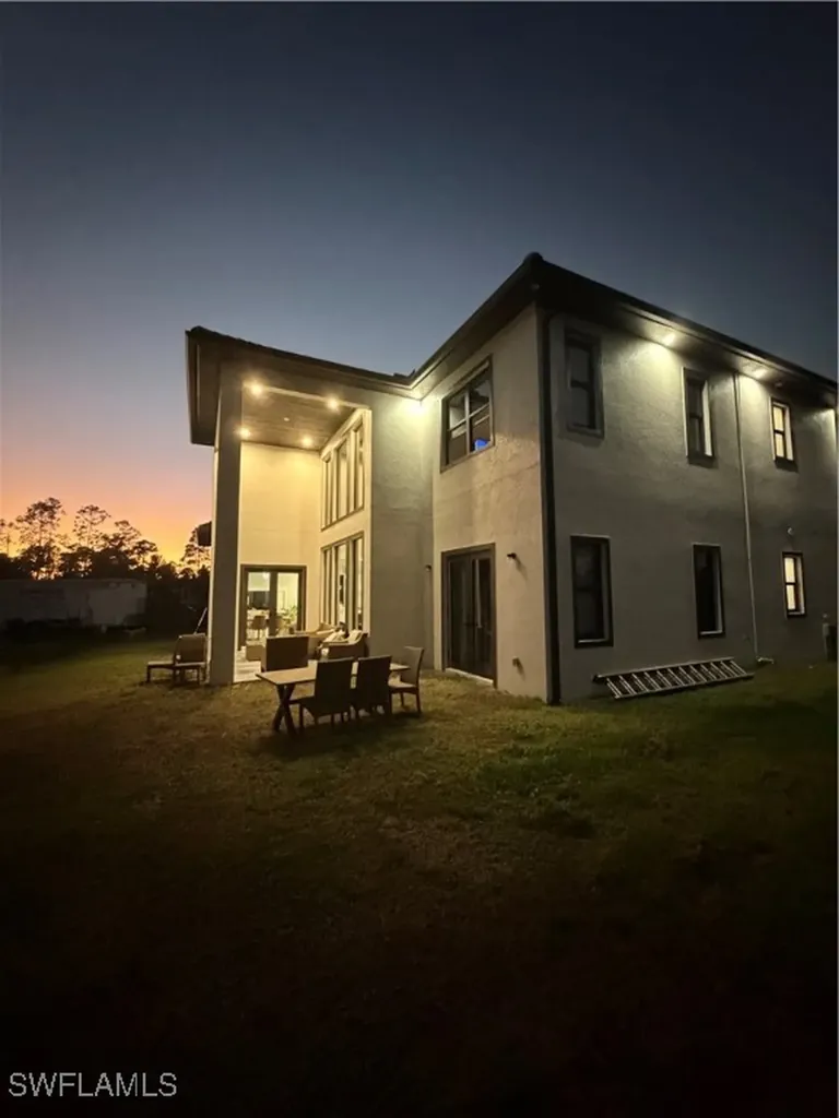2644 37th Avenue NE Naples FL 34120