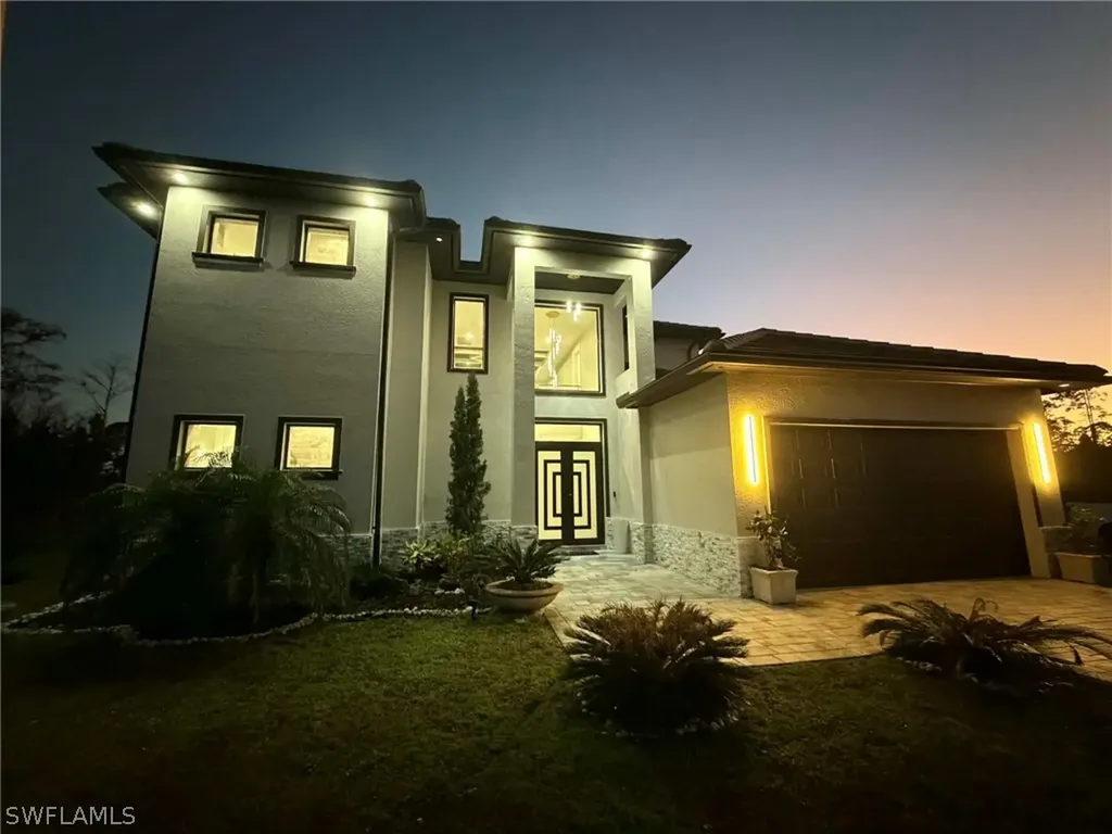2644 37th Avenue NE Naples FL 34120