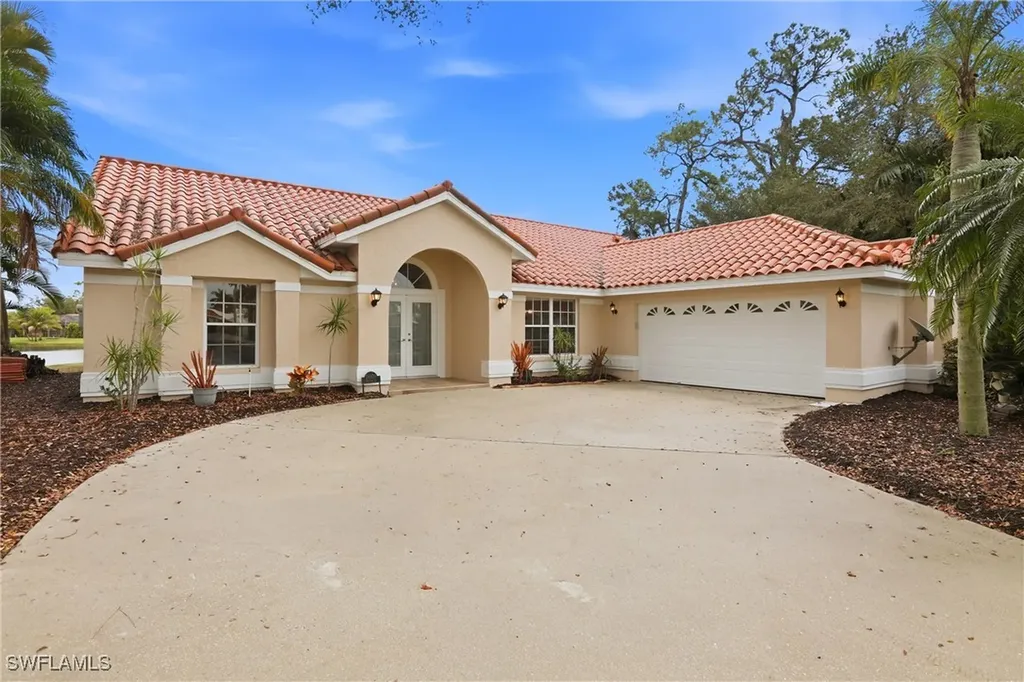 28820 Trenton Court Bonita Springs FL 34134