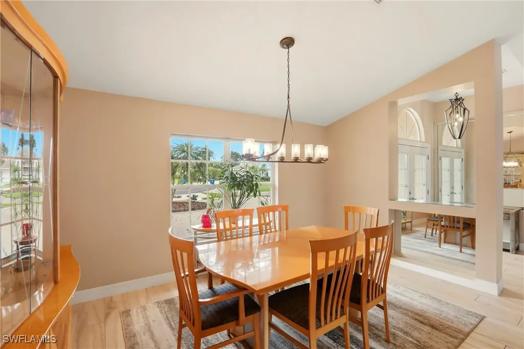 28820 Trenton Court Bonita Springs FL 34134