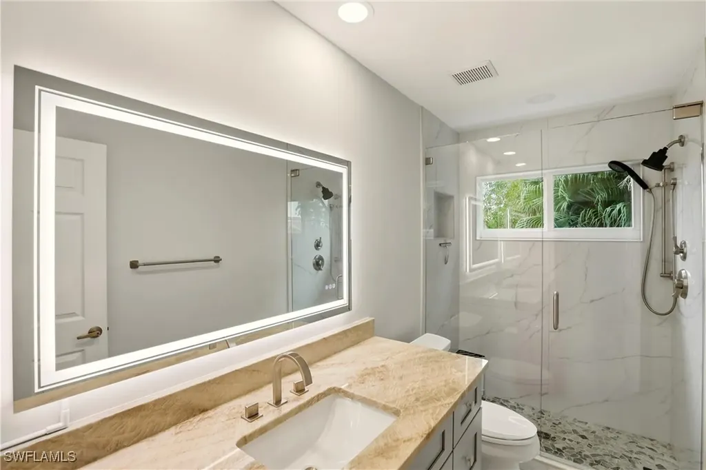 28820 Trenton Court Bonita Springs FL 34134