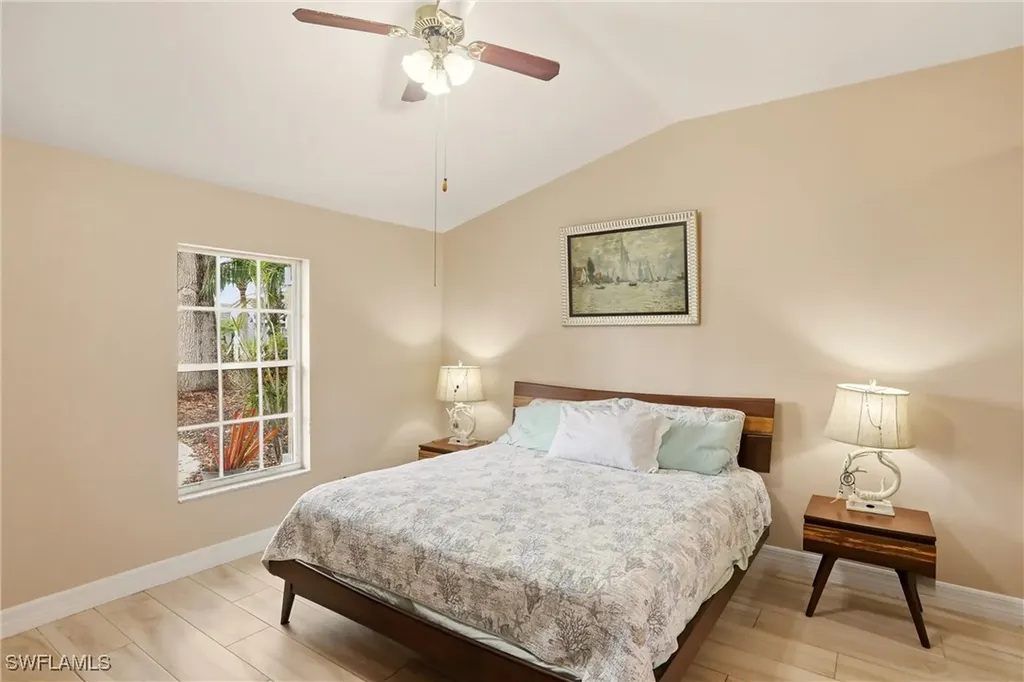 28820 Trenton Court Bonita Springs FL 34134