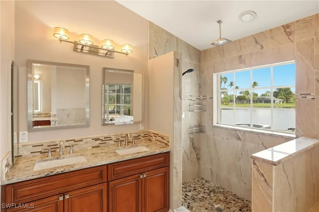 28820 Trenton Court Bonita Springs FL 34134