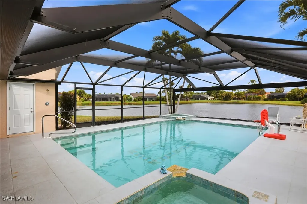 28820 Trenton Court Bonita Springs FL 34134