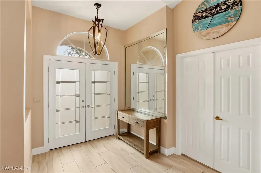 28820 Trenton Court Bonita Springs FL 34134