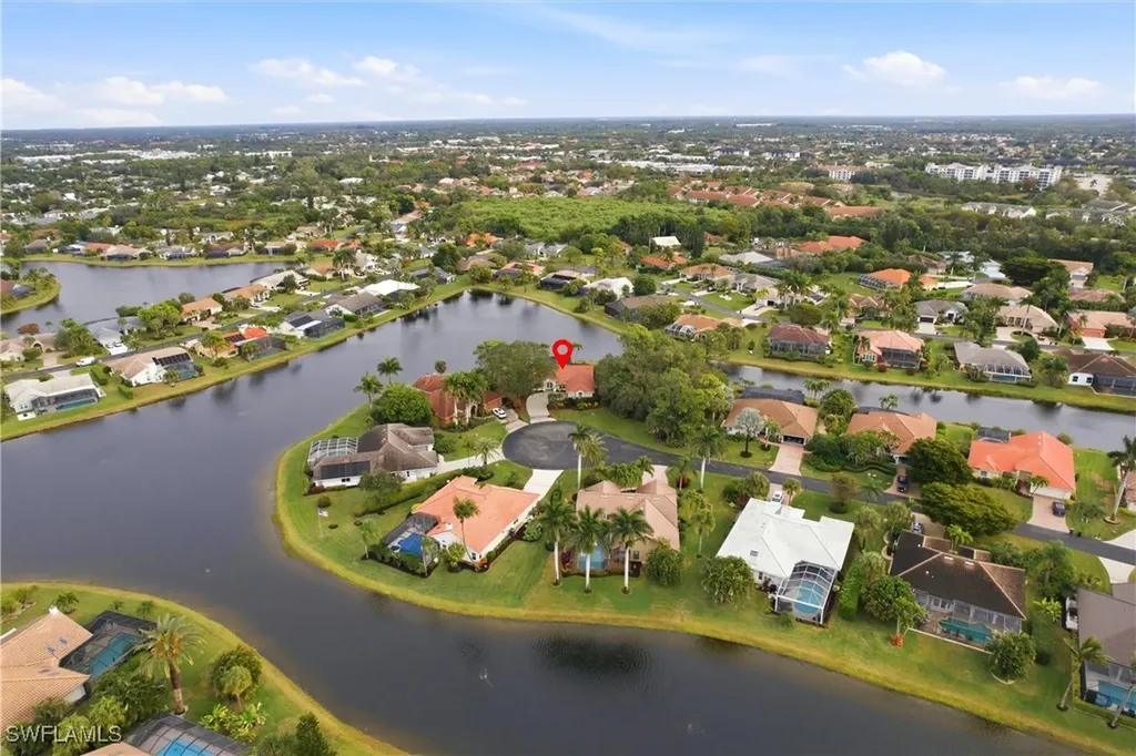 28820 Trenton Court Bonita Springs FL 34134