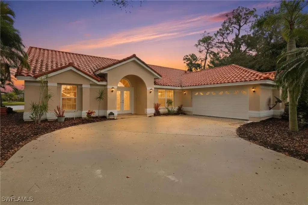 28820 Trenton Court Bonita Springs FL 34134
