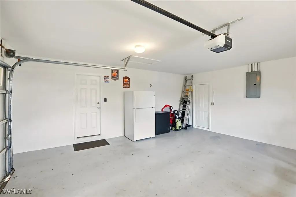 28820 Trenton Court Bonita Springs FL 34134