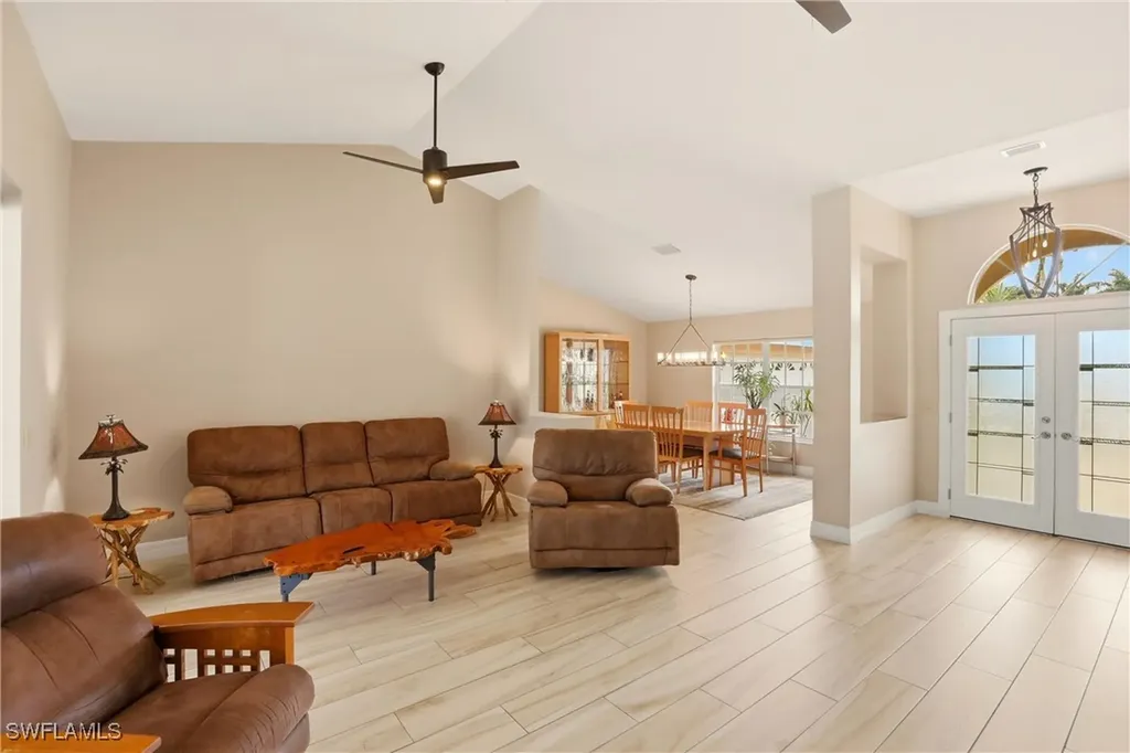 28820 Trenton Court Bonita Springs FL 34134
