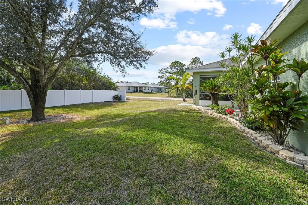 2719 39th Street W Lehigh Acres FL 33971
