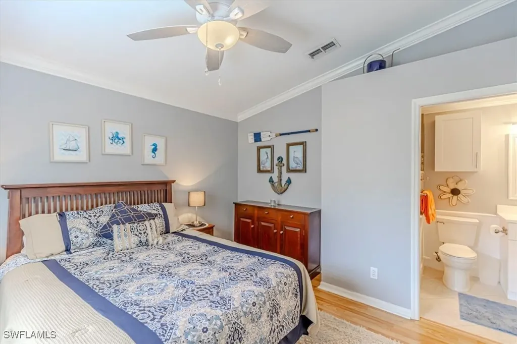 5474 Whitten Drive Naples FL 34104