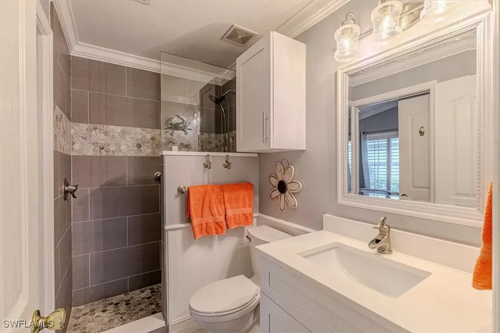 5474 Whitten Drive Naples FL 34104