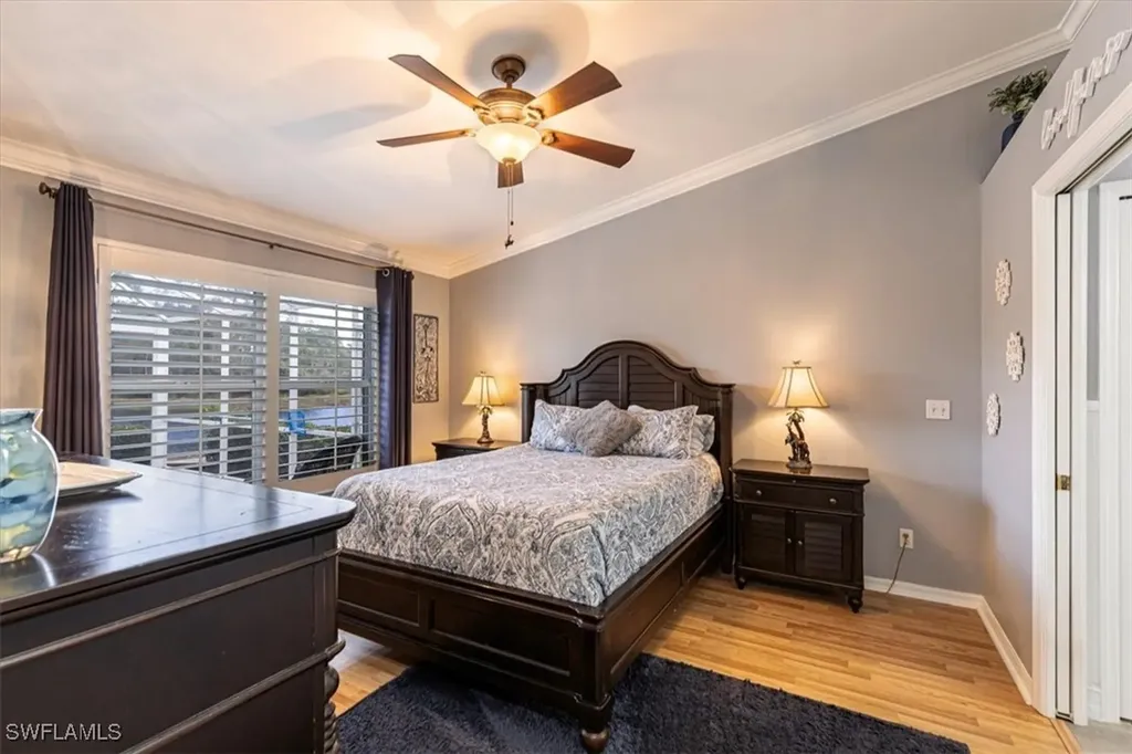 5474 Whitten Drive Naples FL 34104