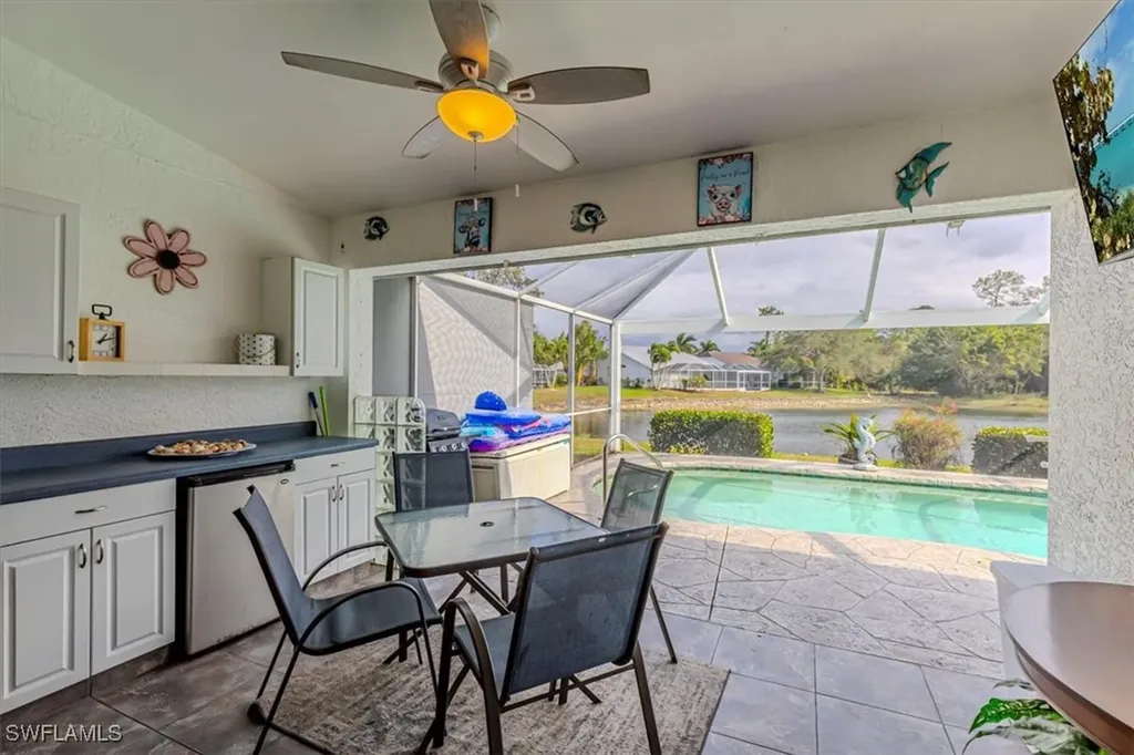 5474 Whitten Drive Naples FL 34104