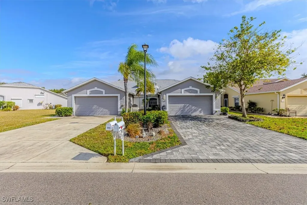 5474 Whitten Drive Naples FL 34104