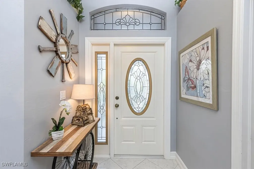 5474 Whitten Drive Naples FL 34104