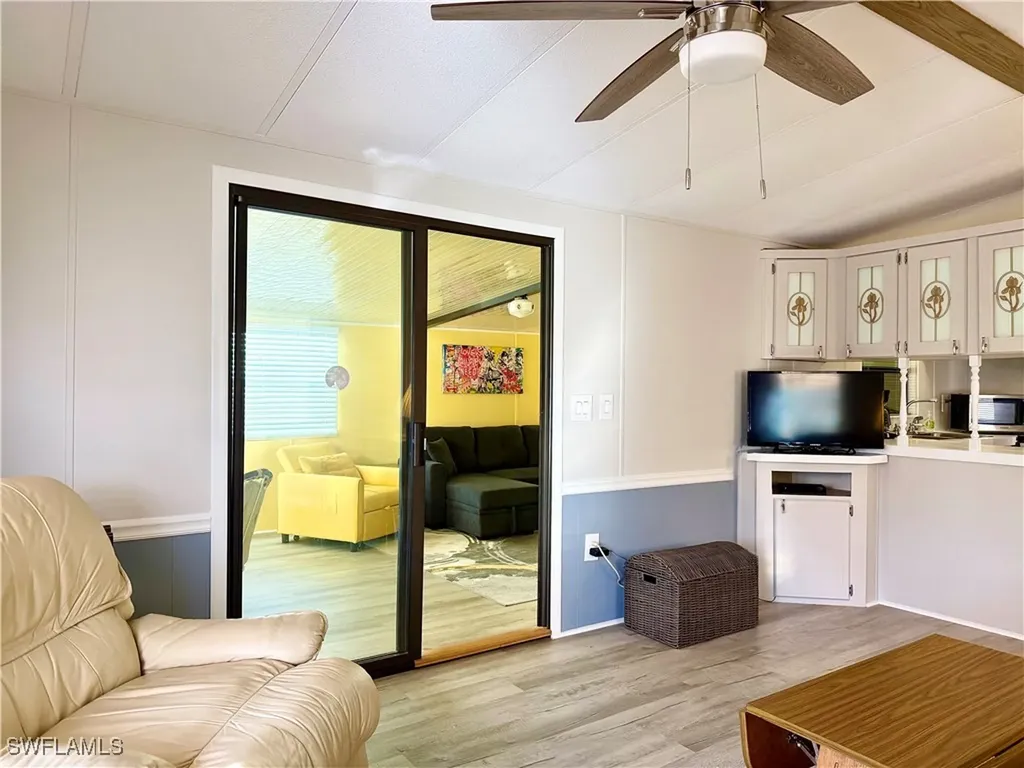 16 Bass Lane Naples FL 34114