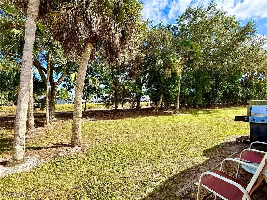 16 Bass Lane Naples FL 34114