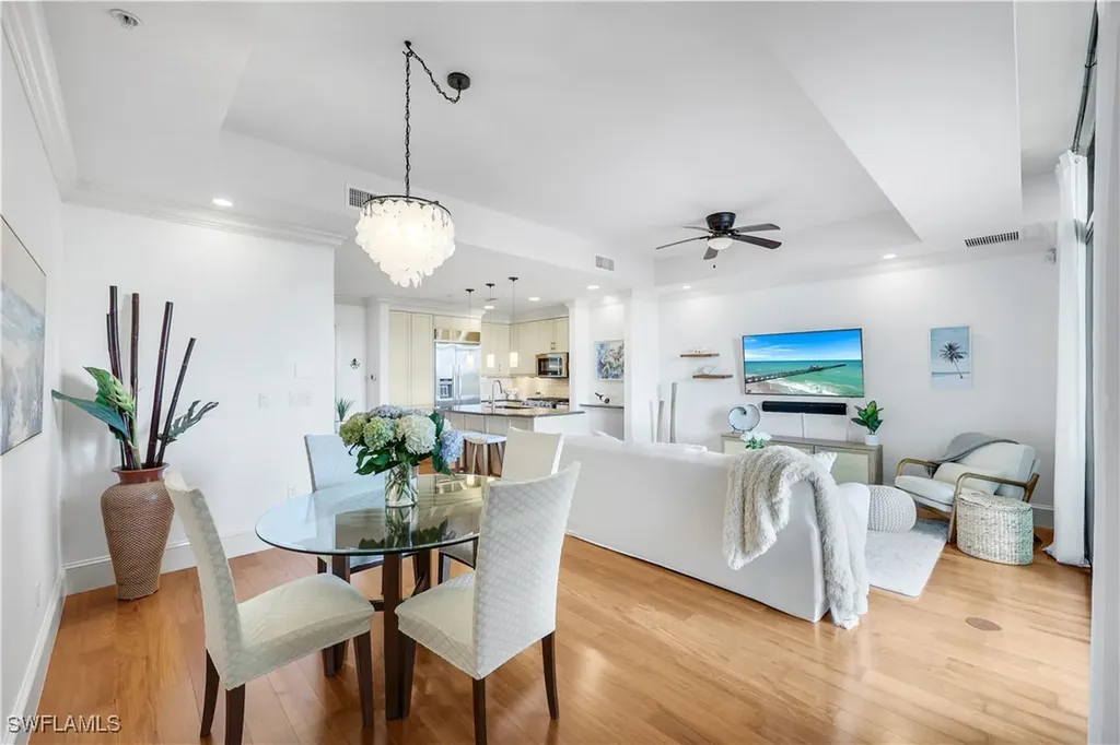 9123 Strada Place Naples FL 34108