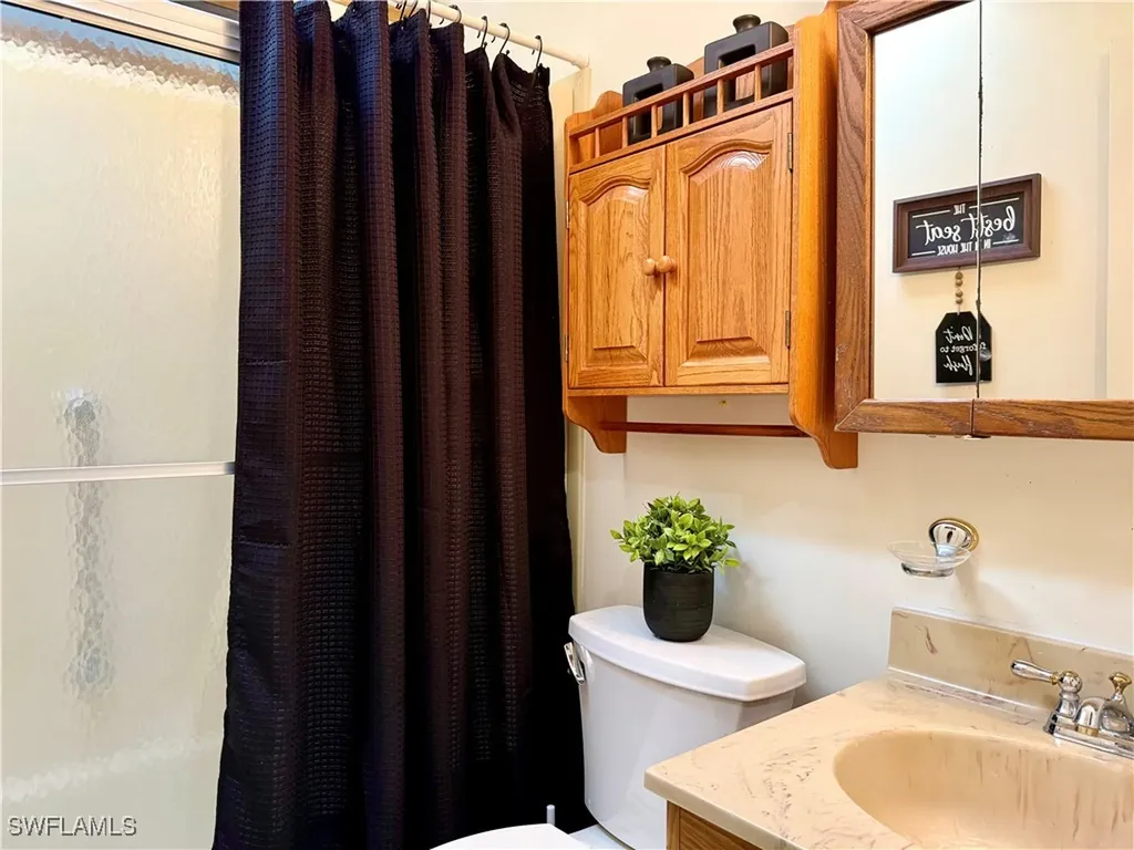 241 Cattleya Refuge Naples FL 34114