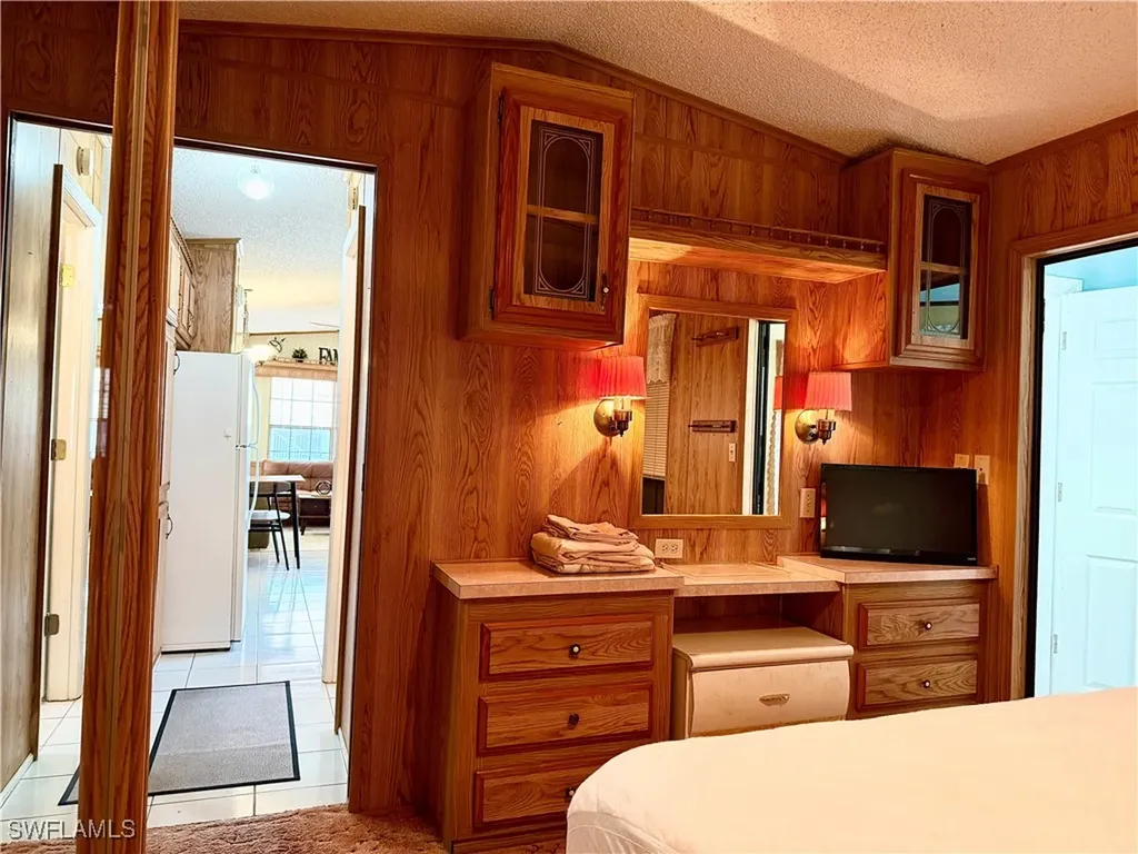 241 Cattleya Refuge Naples FL 34114
