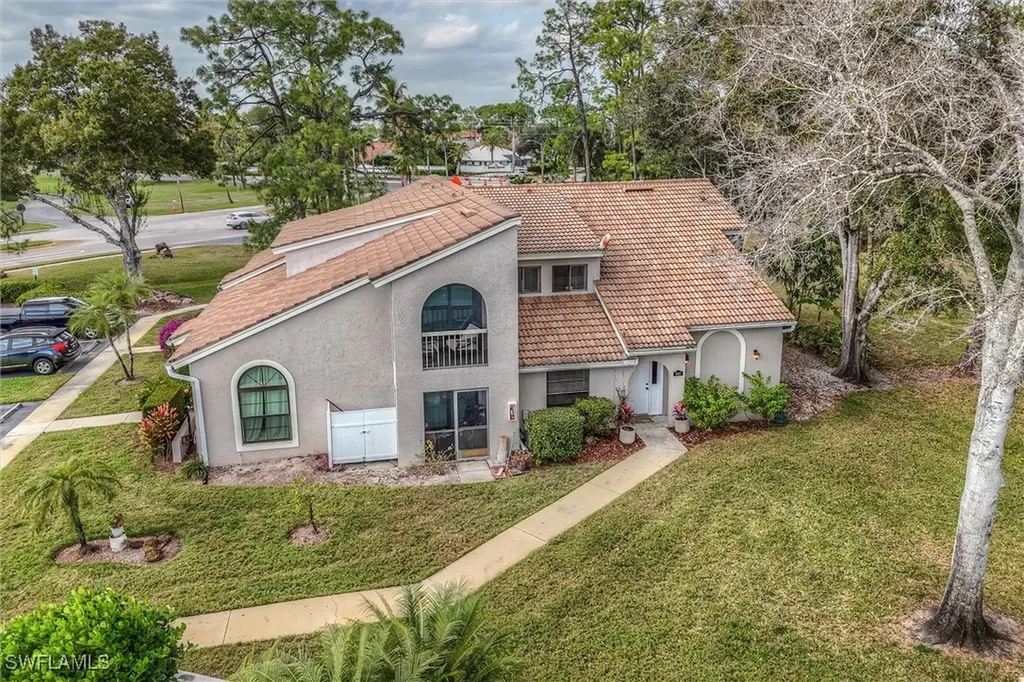 940 Augusta Boulevard Naples FL 34113