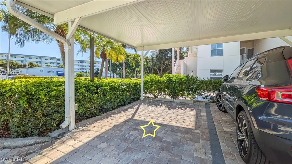1136 Bald Eagle Drive Marco Island FL 34145