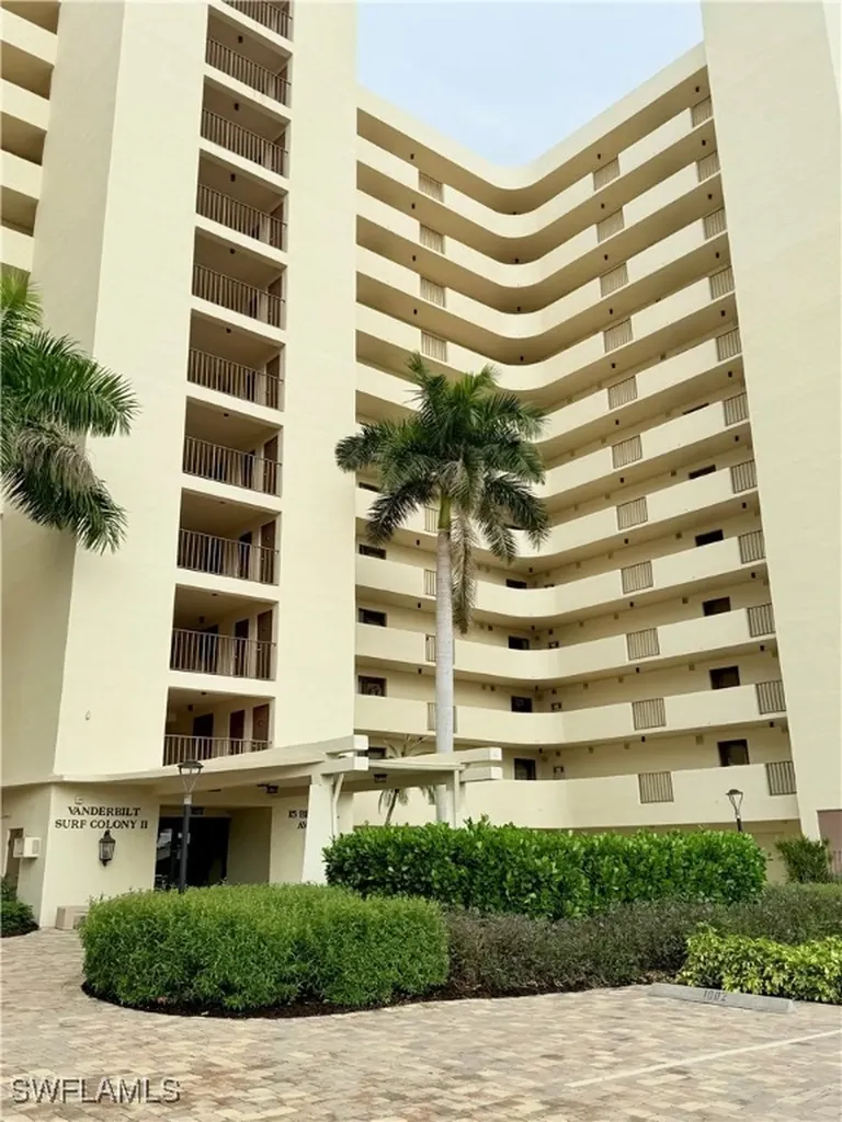 15 Bluebill Avenue Naples FL 34108