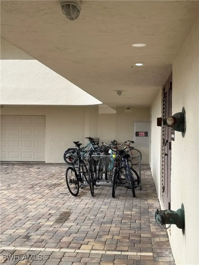 15 Bluebill Avenue Naples FL 34108