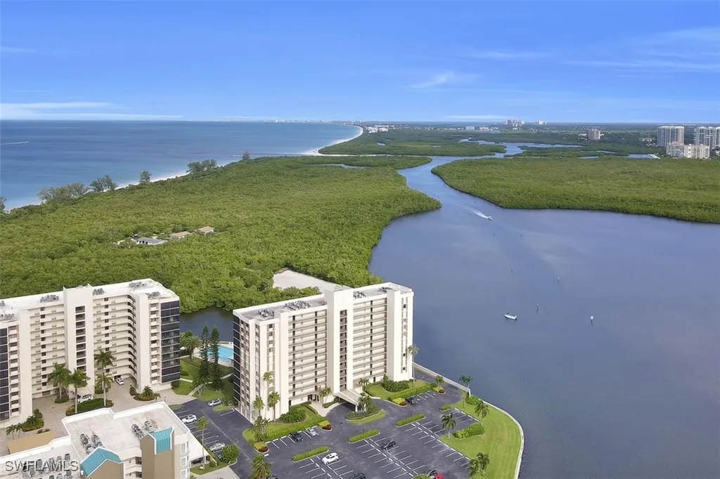 15 Bluebill Avenue Naples FL 34108