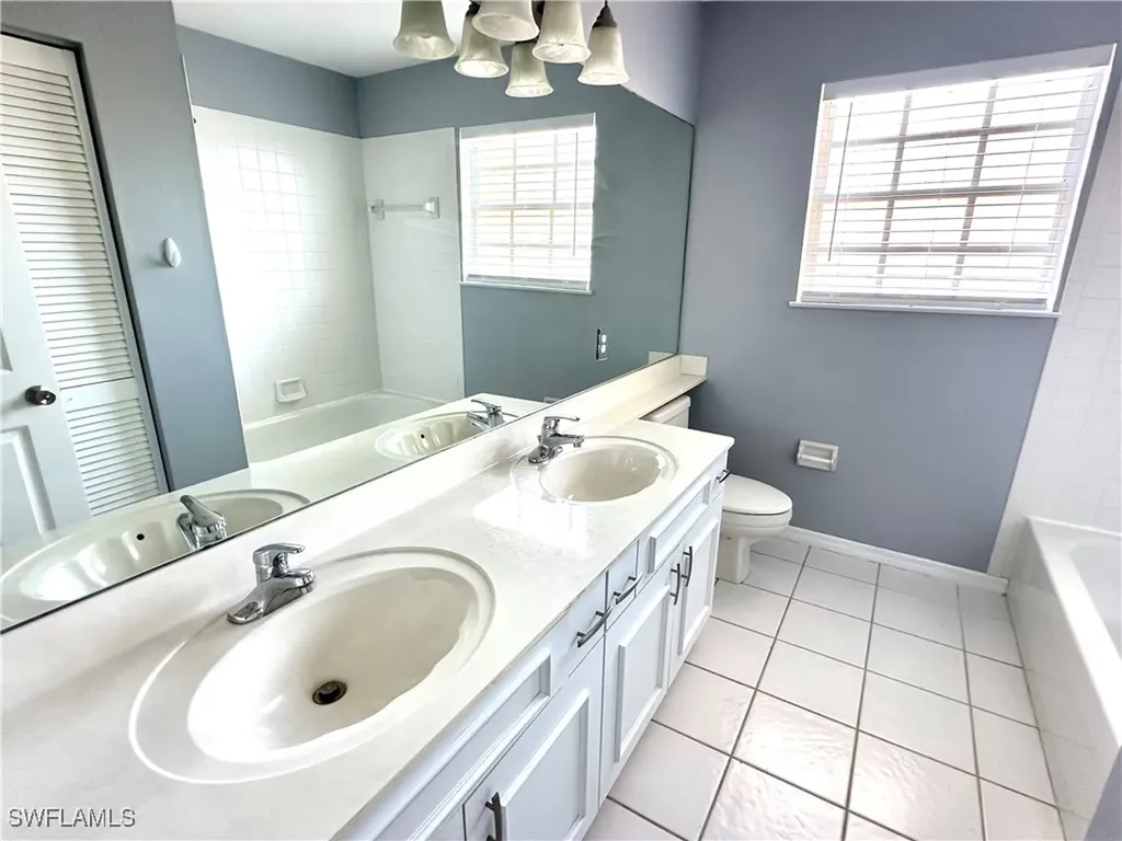 10590 Landau Lane Bonita Springs FL 34135