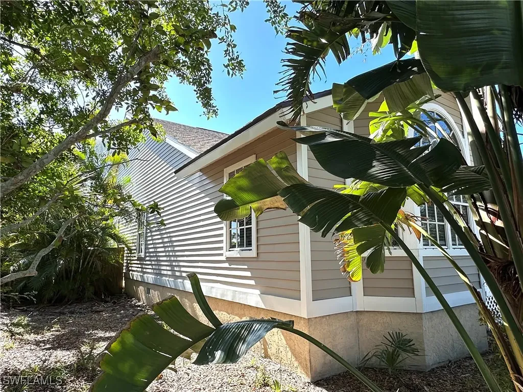 10590 Landau Lane Bonita Springs FL 34135