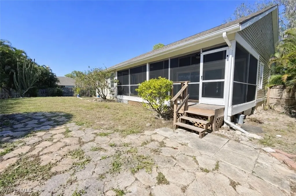 10590 Landau Lane Bonita Springs FL 34135